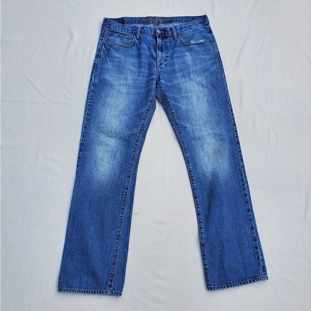 American Eagle Outfitters Original Straight Medium Wash Jeans 34W x 34L